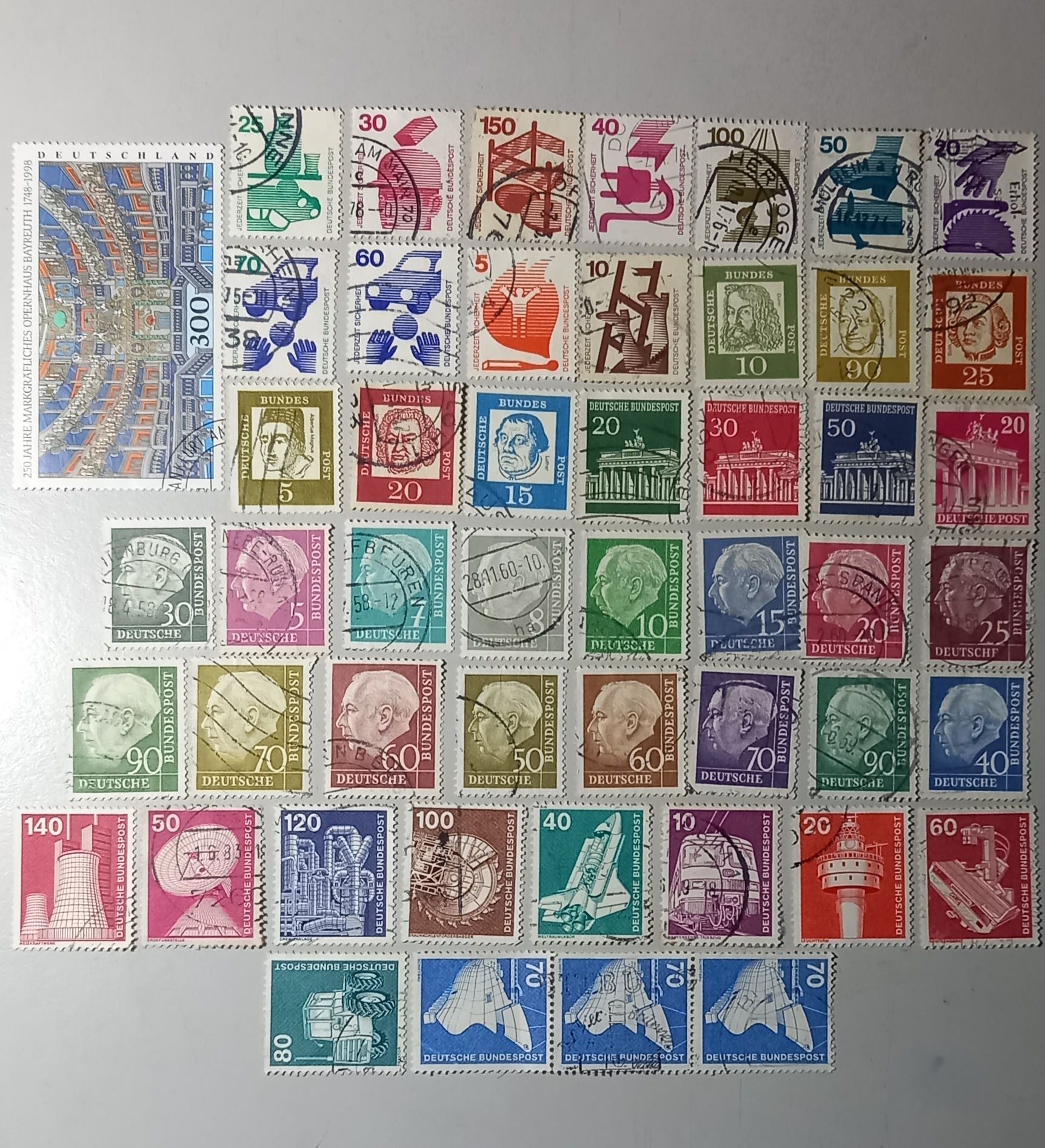 100 selos de França e Alemanha