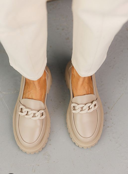 Шкіряні лофери на 38 р