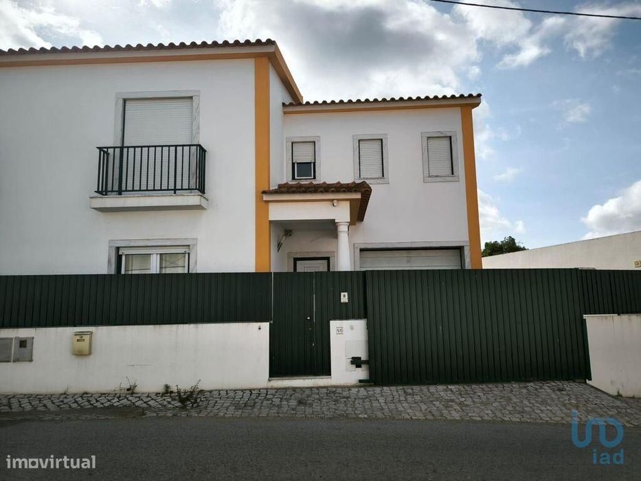 Casa / Villa T3 em Vilar de 124,00 m2