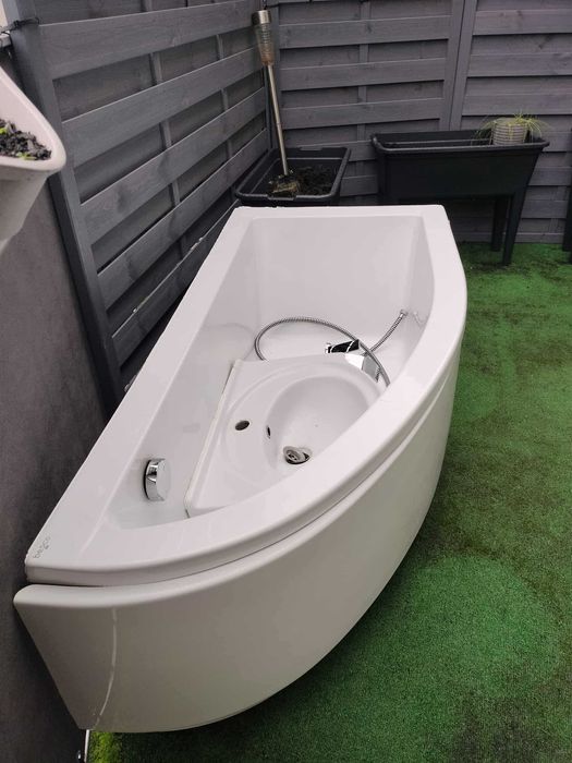 Wanna z baterią plus umywalka