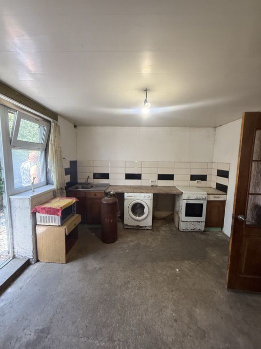 Продам срочно отдельный дом со всей мебелью