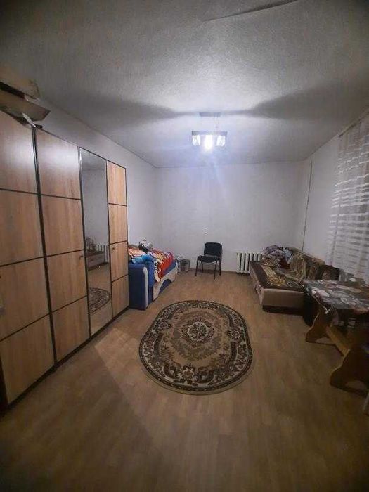 Гостинка тихий район Холодной горы.