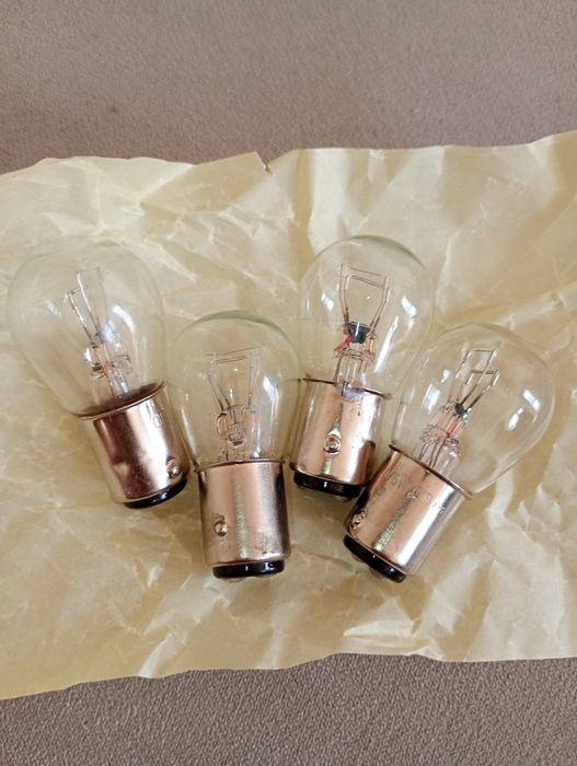 21/5W 12V GK białe 4 szt. komplet żarówka żarówki nowe