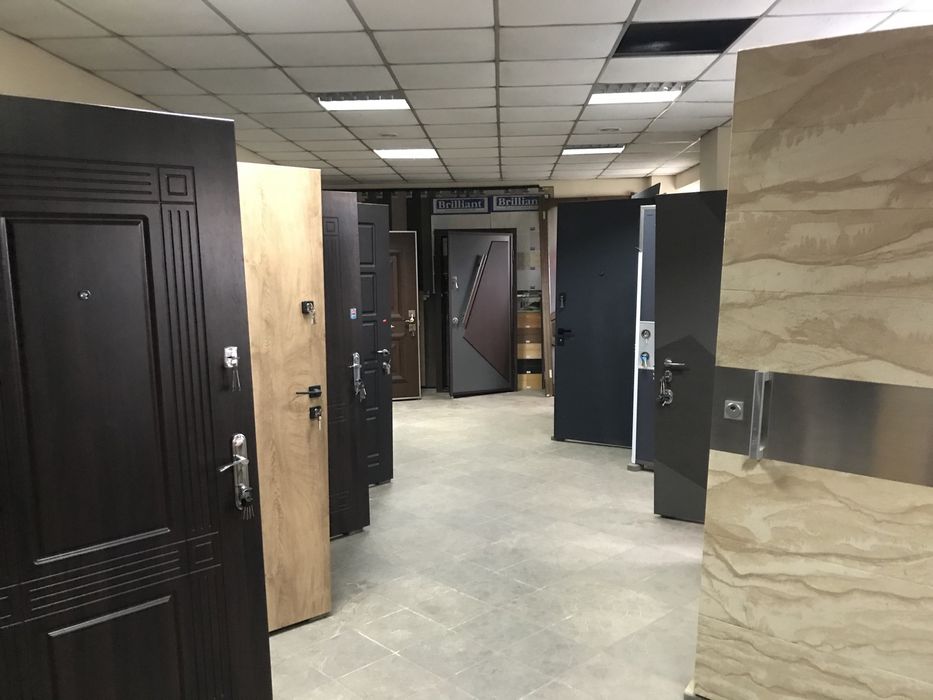Двері вхідні броньовані РОЗПРОДАЖ