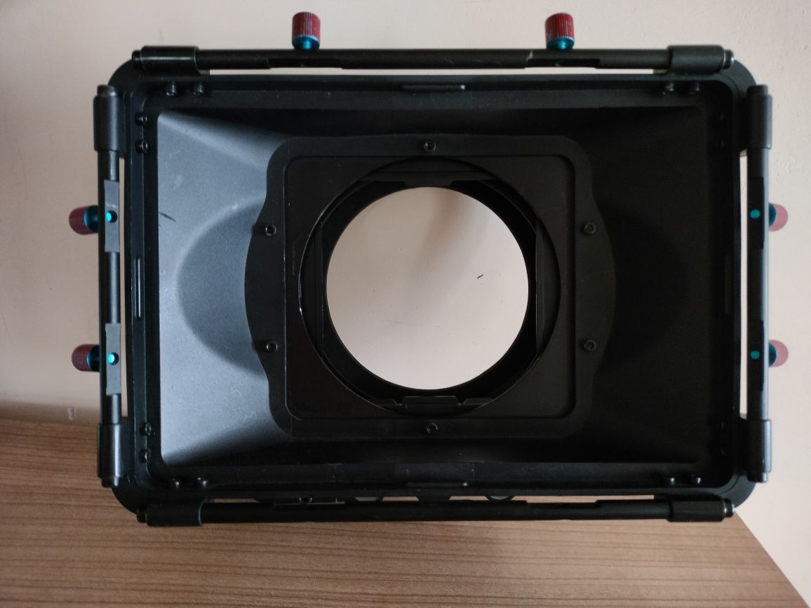 Fotga  dp500 matte box