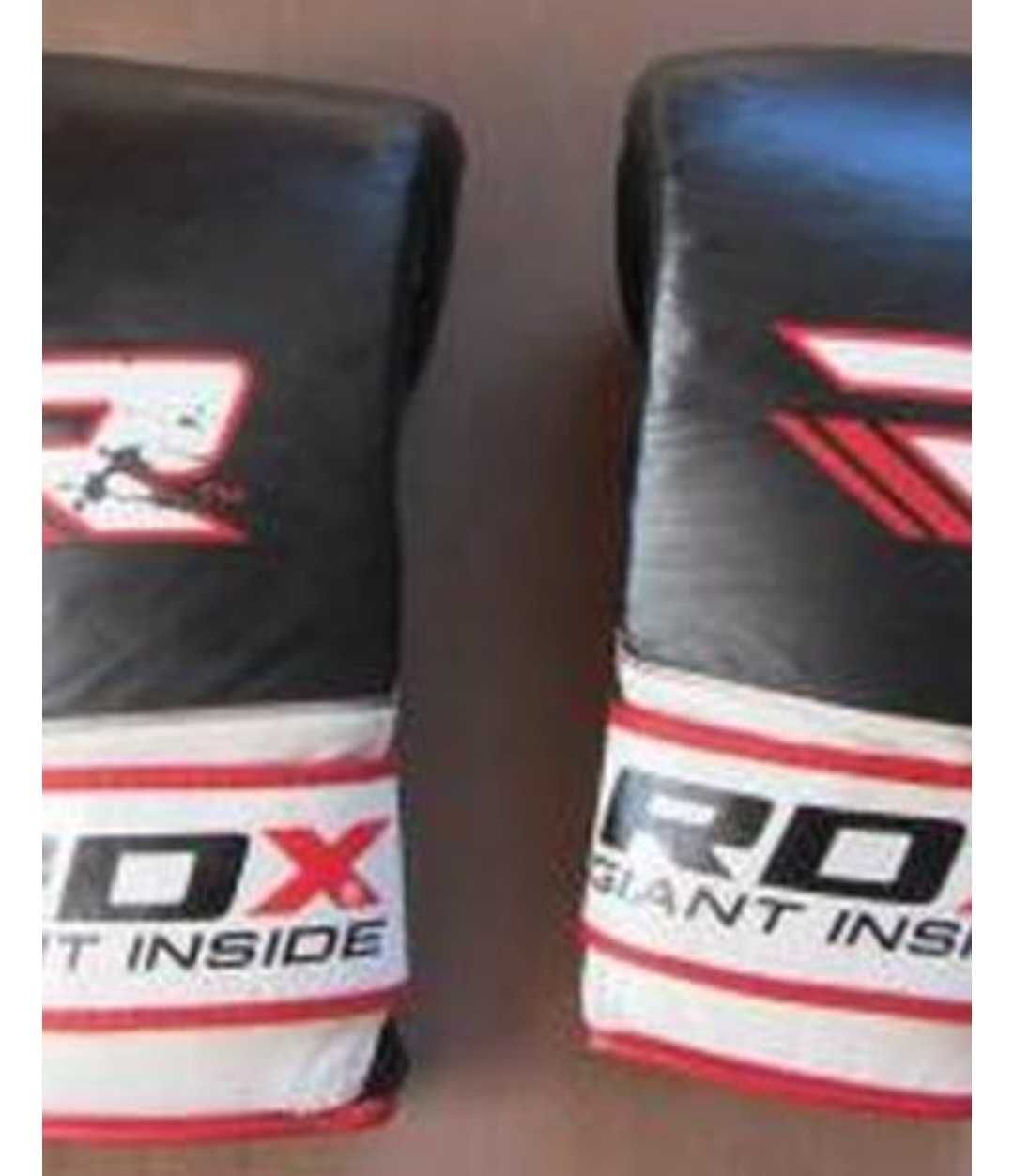 Продам перчатки для бокса