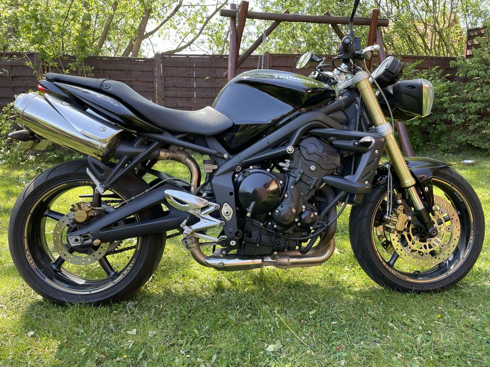 Triumph Street Triple 675