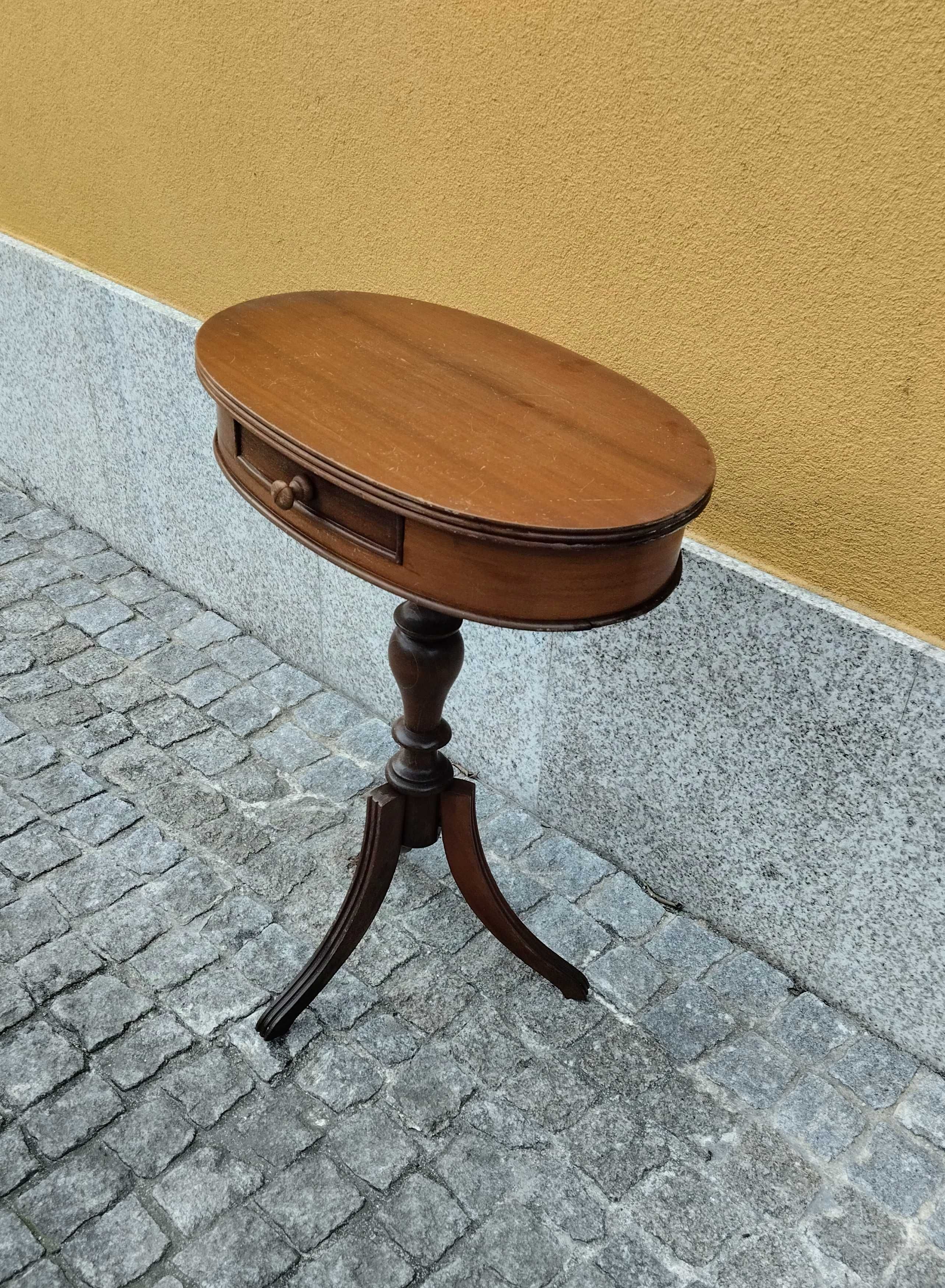 Móvel Vintage (+ de 20 anos)