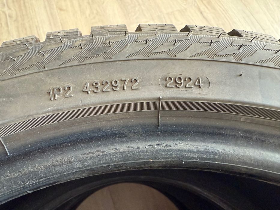 Opony zimowe Nokian Snowproof 225/45R17 91H super stan