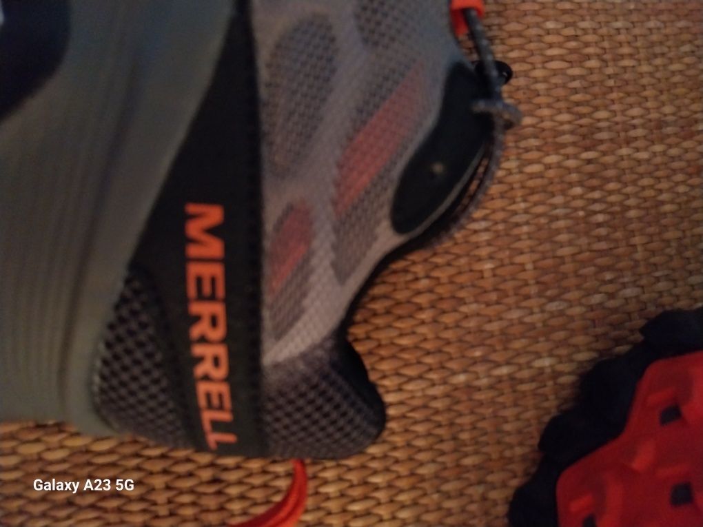 Ténis para homem MERRELL