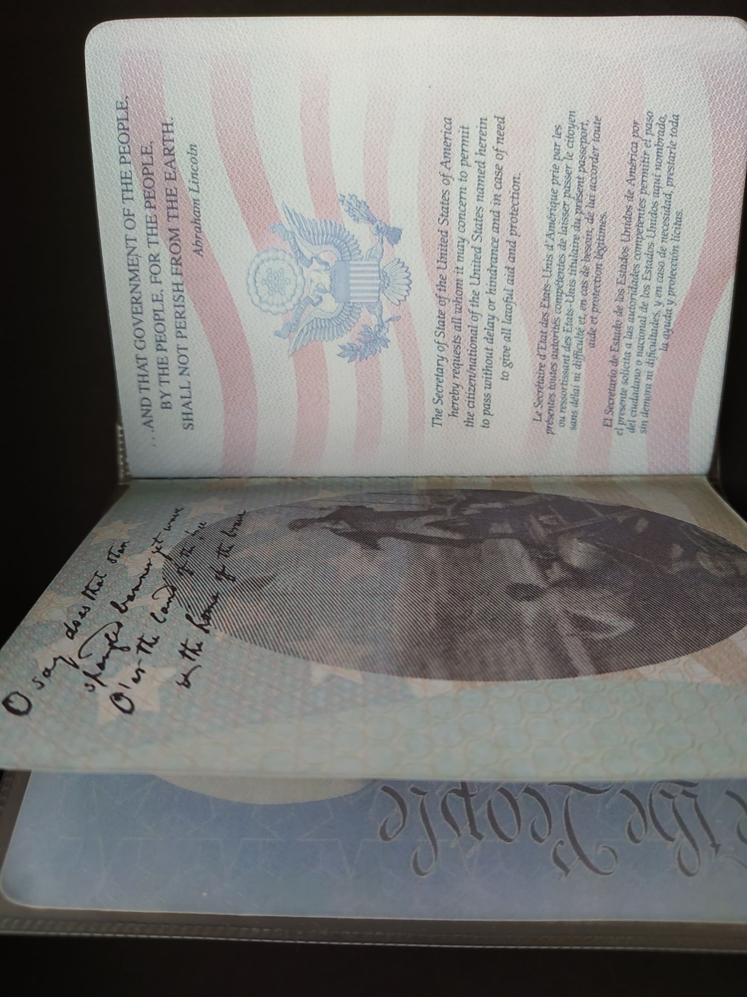Paszport USA dla kolekcjonerów do nauki na zajęcia