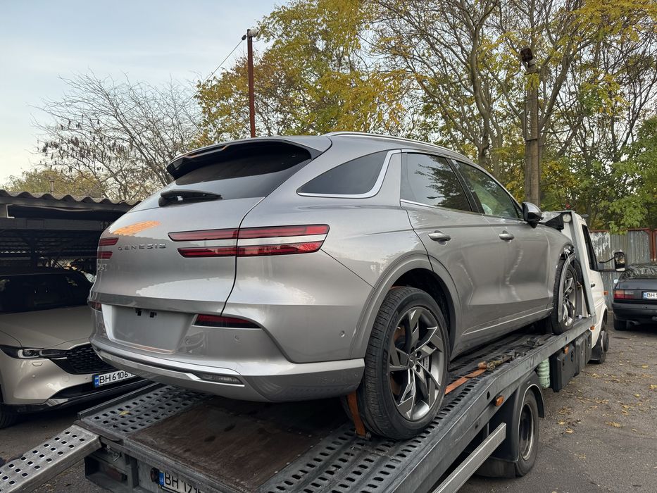 Продам Genesis GV70 EV