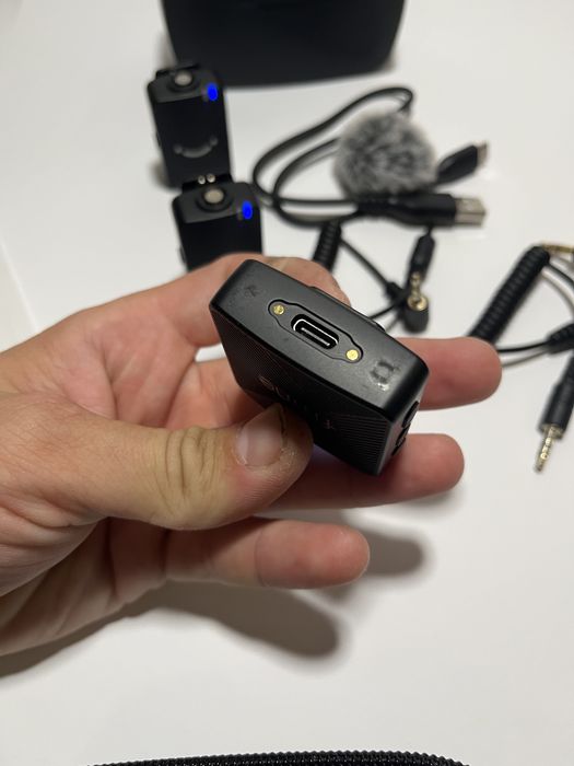 Продам безпровідний петличний мікрофон Fifine M9 DJI GOPRO