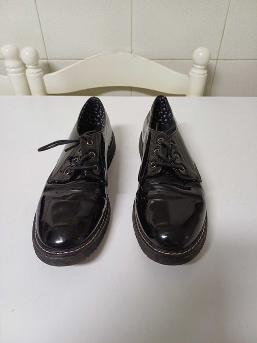 Sapatos RR pretos Nº36