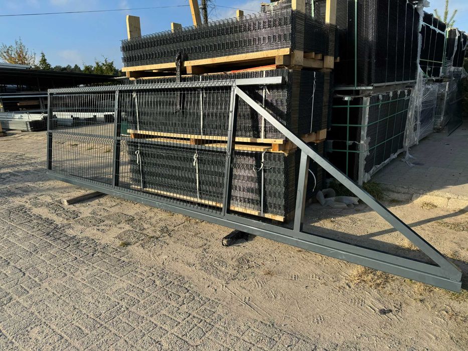Brama Przesuwna Samonośna Panelowa 4,00 m x 1,50 m Grafit