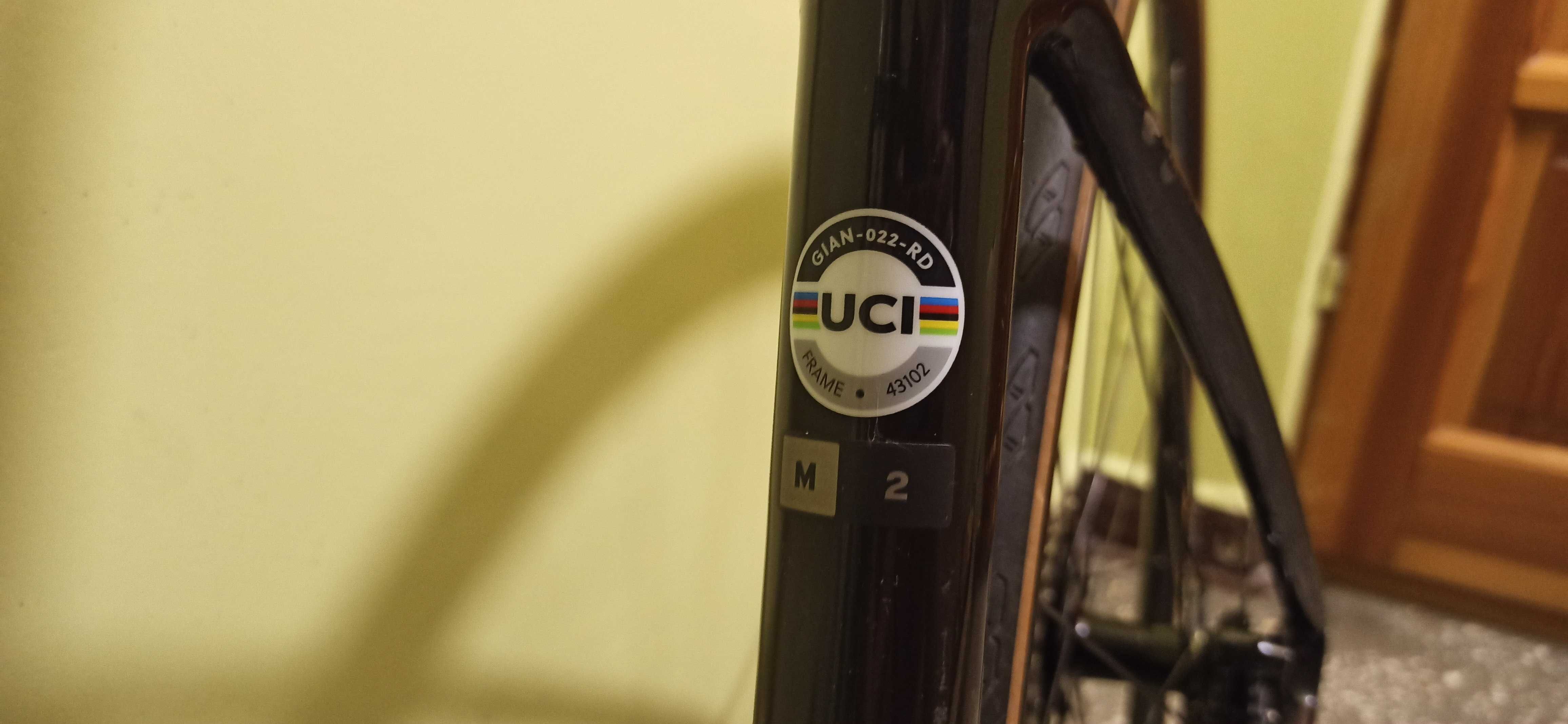 Giant Defy Advanced 2 2021