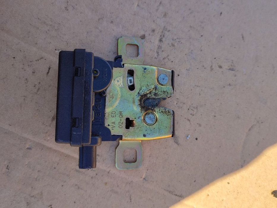 ZAMEK KLAPY TYŁ 1488775 MINI ONE I R50 00-06