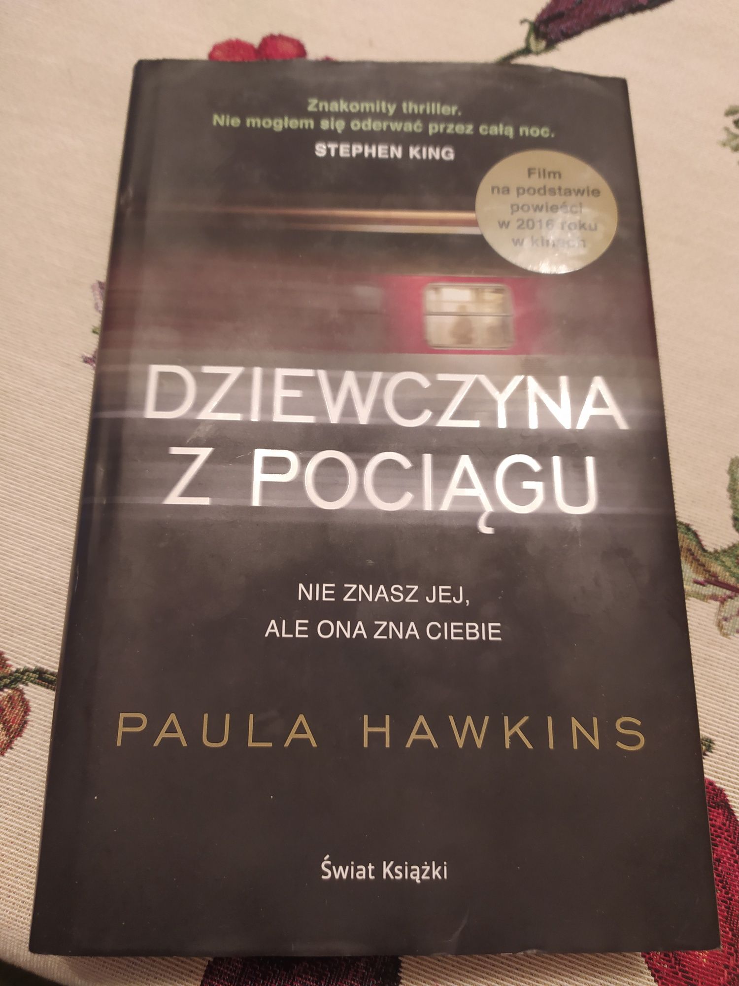 Dziewczyna z pociągu Paula Hawkins twarda oprawa