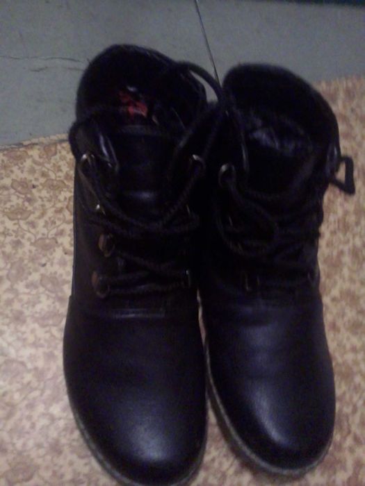 Дівочі чорні черевики для школярок 38-39 демісезон