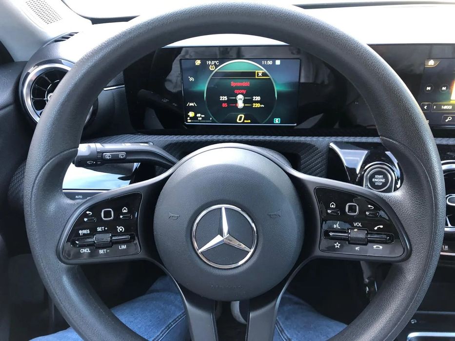 Mercedes-Benz CLA Mercedes-Benz CLA 250 Shooting Brake 4MATIC
