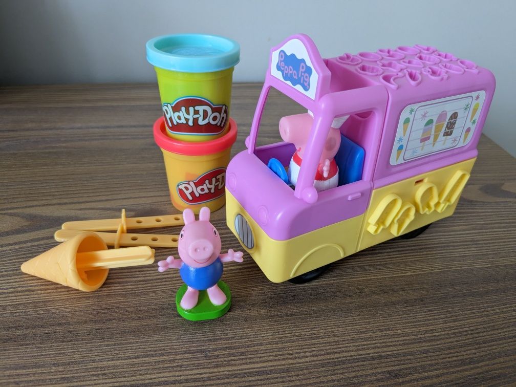 Zestaw Play Doh Świnka Peppa lodziarnia