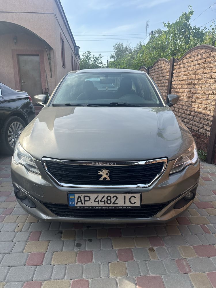 Аренда авто от 4500 без  залогов хорошие условие