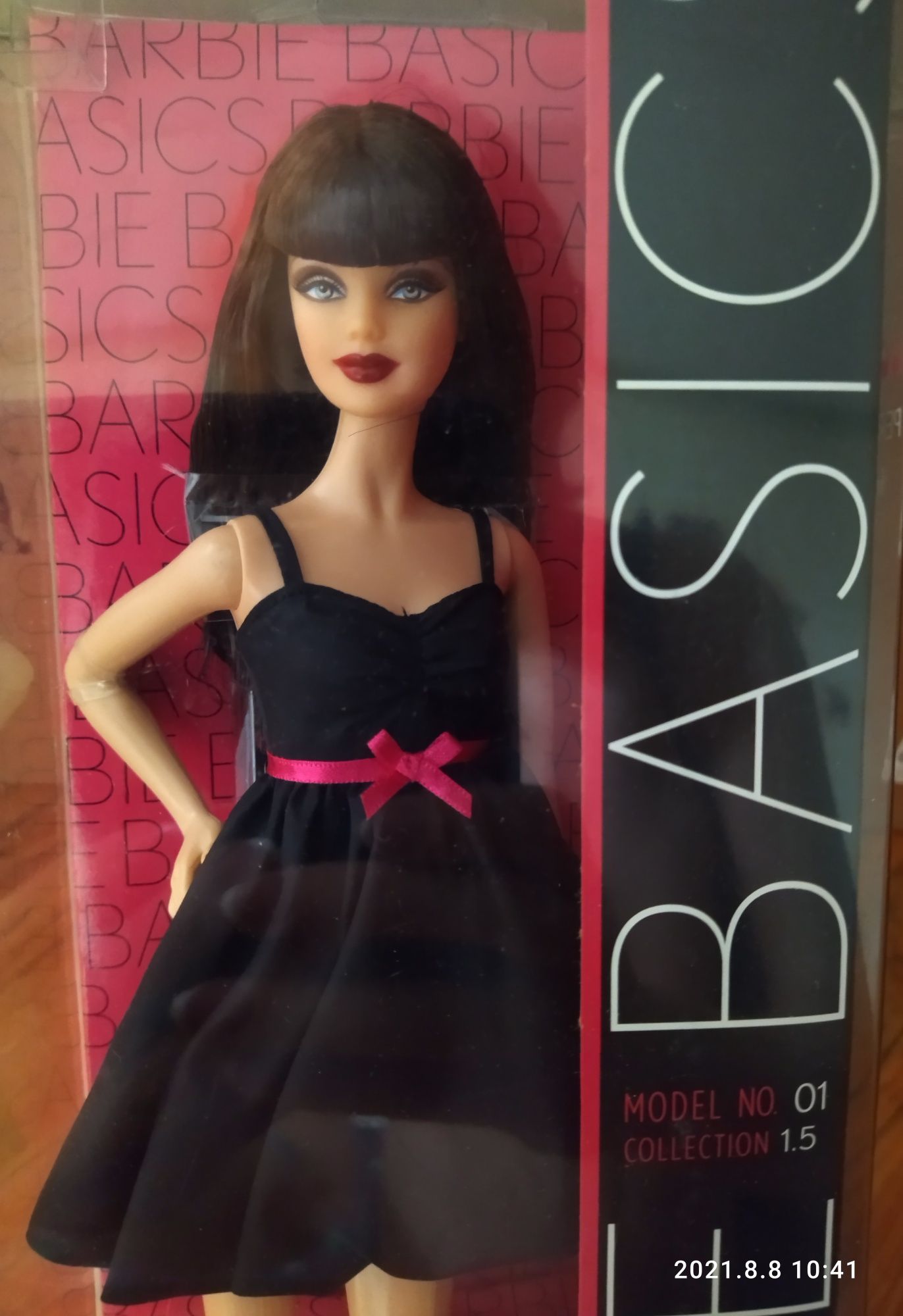 Кукла. Барби. Barbie Basics. Black label