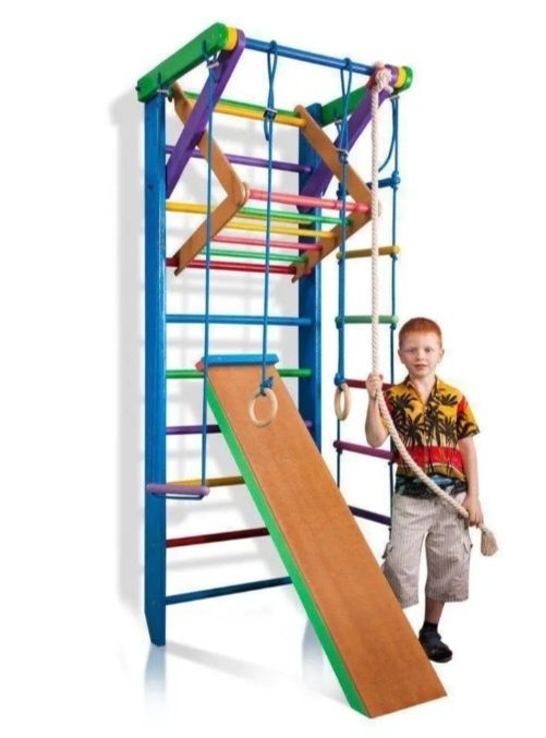 Шведська стінка з турніком і ін.навісним обладнанням