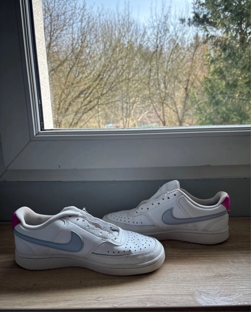 buty nike court low