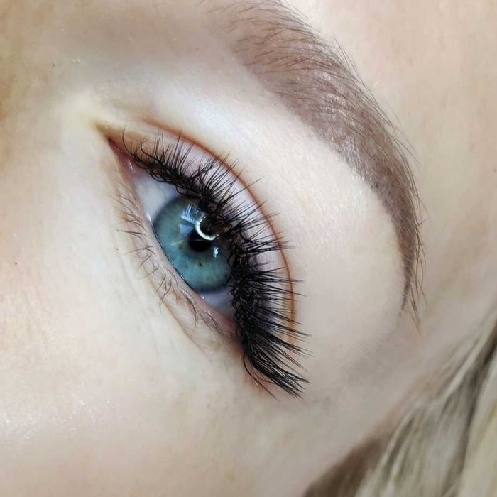 Нарощення вій Наращивание ресниц