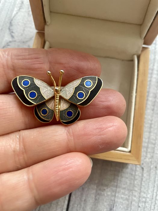 Fish&Crown вінтажна брошка метелик емаль американський вінтаж