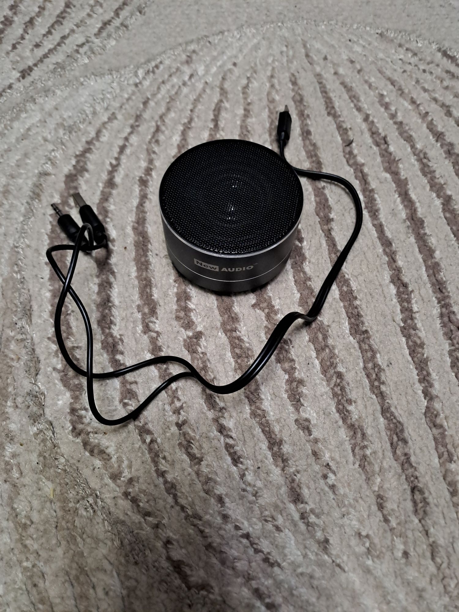 Sprzedam głośnik New Audio
