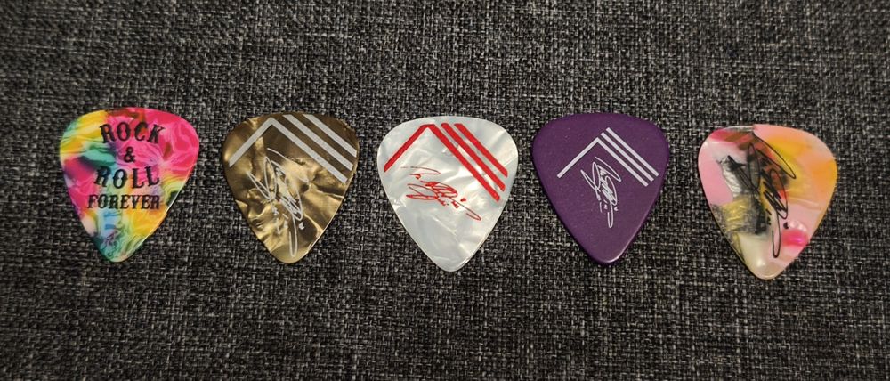 Медиаторы Scorpions.