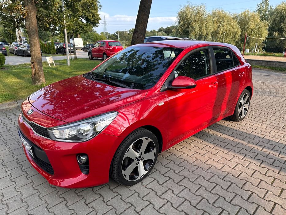 Kia Rio Kia Rio • 2017 • Benzyna • Manual • Klimatyzacja • Zadbany