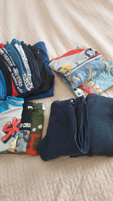 Ubrania dla chlopca DUZA PACZKA rozmiar 116-122