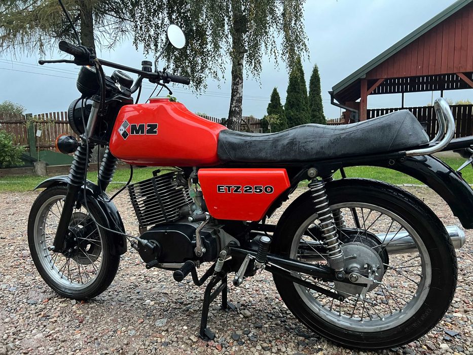 ETZ 250 motocykl