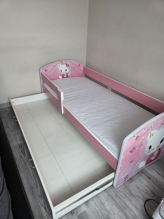 Lozko dla dziewczynki + materac