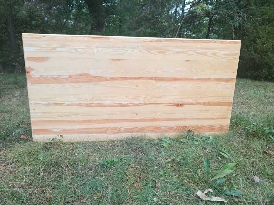 Schody sosnowe do własnego montażu