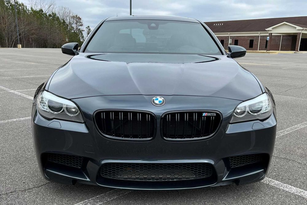 Продаю BMW M5 2013 року