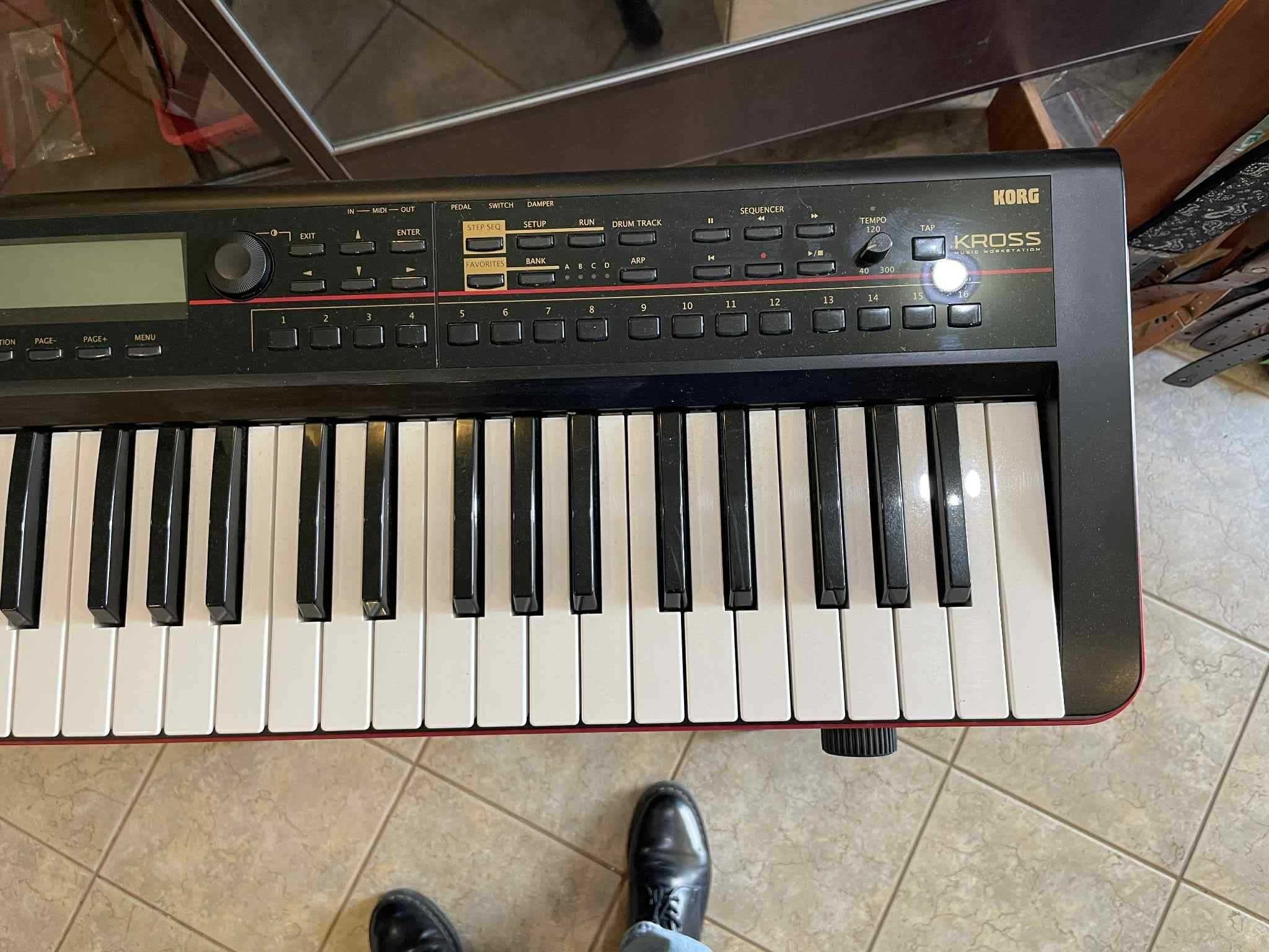 Syntetyzator Korg Kross 61 I