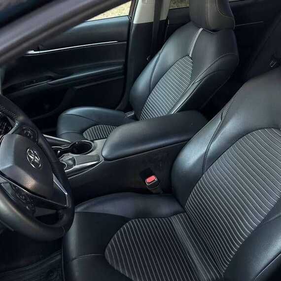 Toyota Camry 2018 XV70 2.5