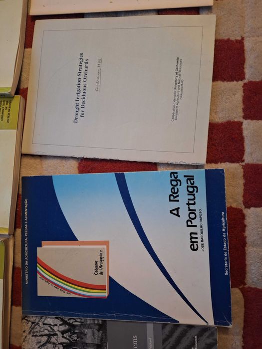 LIVROS variados sobre rega e irrigacao agricolas