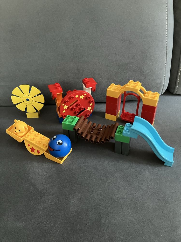 Lego duplo plac zabaw, cyrk, huśtawka