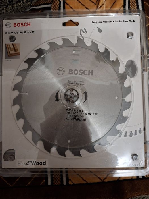 Пиляльний диск Bosch Eco for Wood 230x2,8x30-24T 



Я шукаю...


Диск