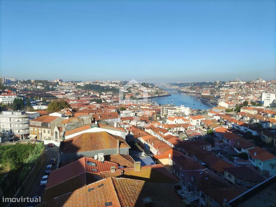 Apartamento T3 em Santa Marinha - Gaia