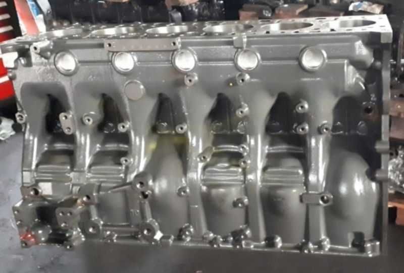 Blok Silnik om936 e6 Mercedes Setra Class Wał nowy panewki