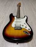 Електрогітара Phil Pro (звучить як Stratocaster)