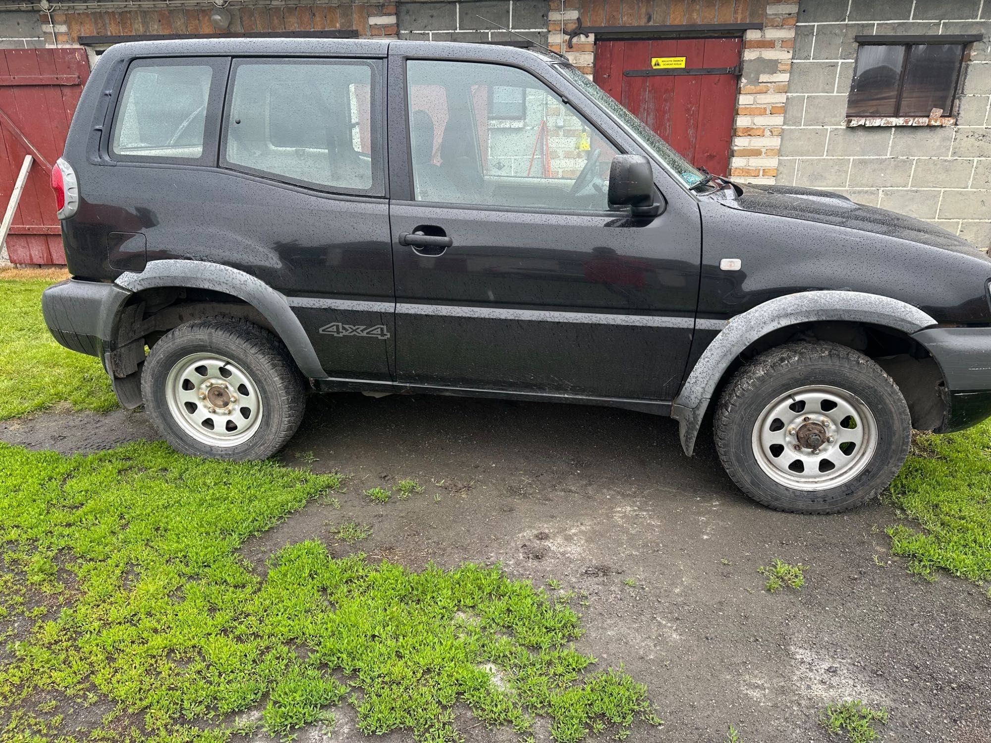 Nissan Terrano II 2,7TDI