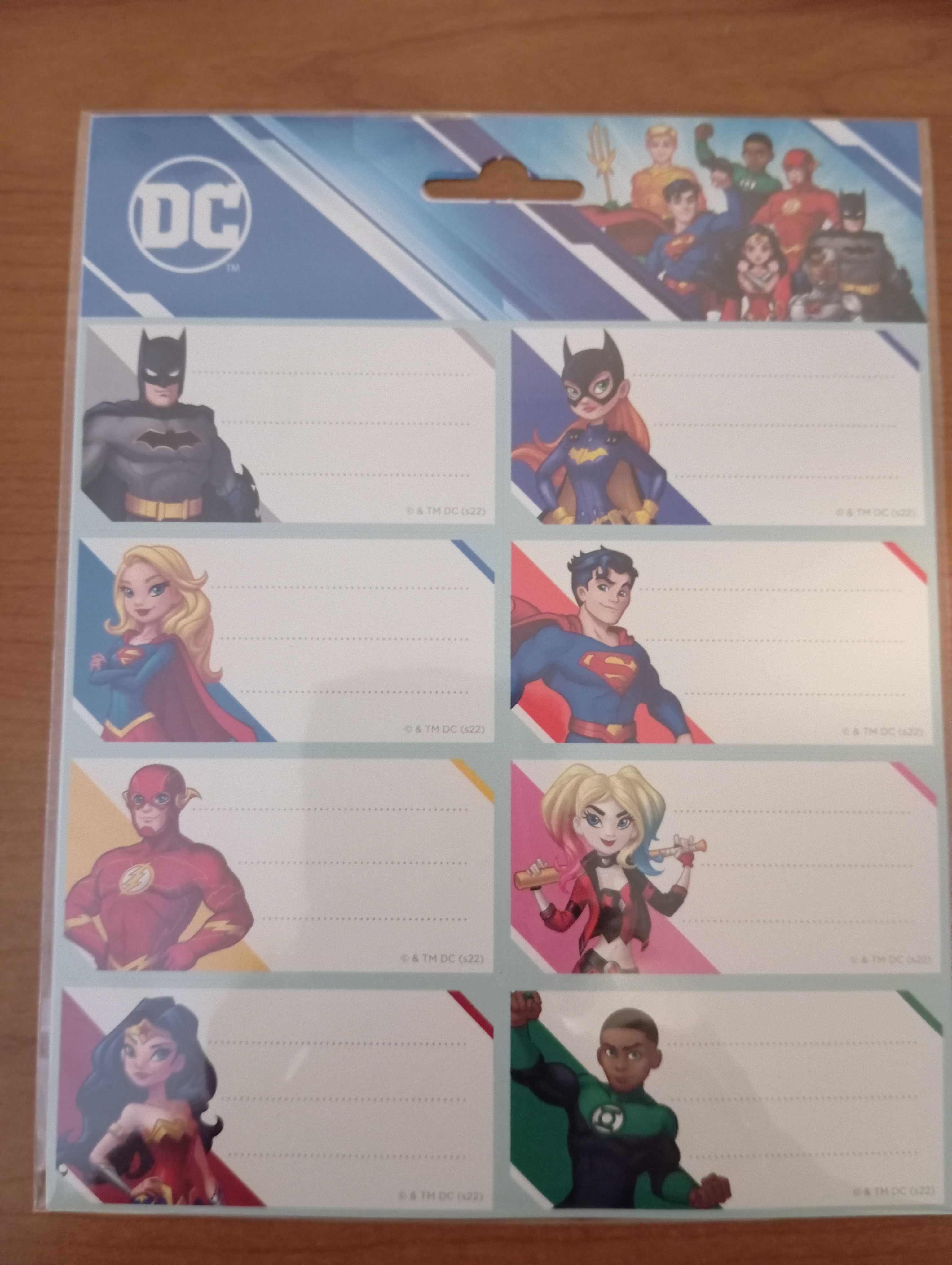Etiquetas escolares "DC Comics"