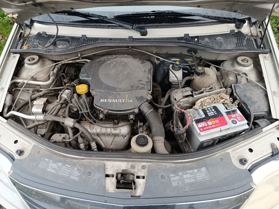 Рено логан 2011р